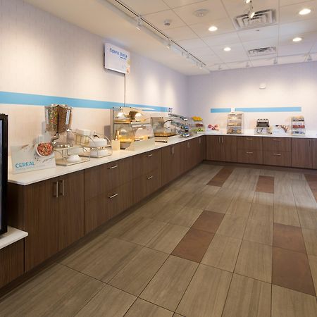 Holiday Inn Express Hotel & Suites Bay City By Ihg Luaran gambar