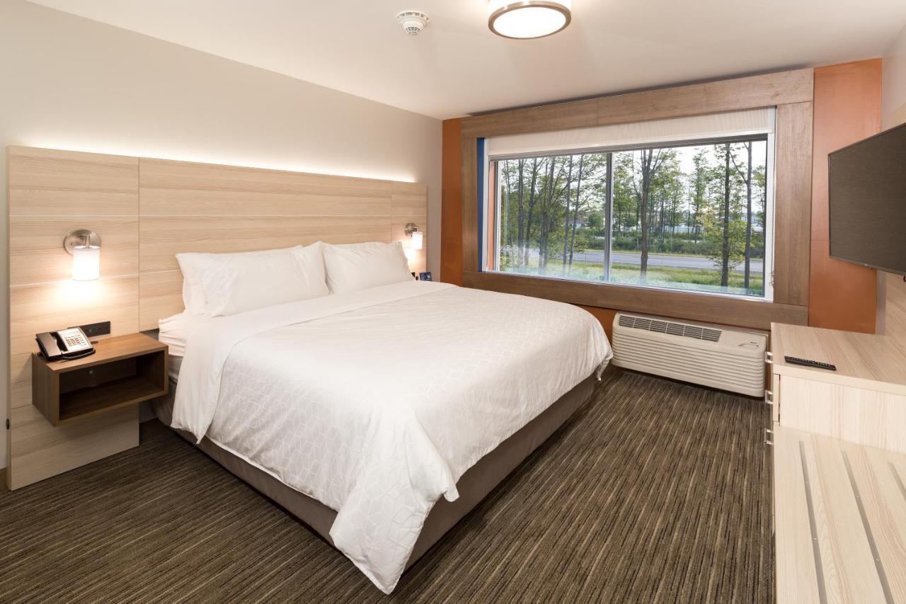 Holiday Inn Express Hotel & Suites Bay City By Ihg Luaran gambar