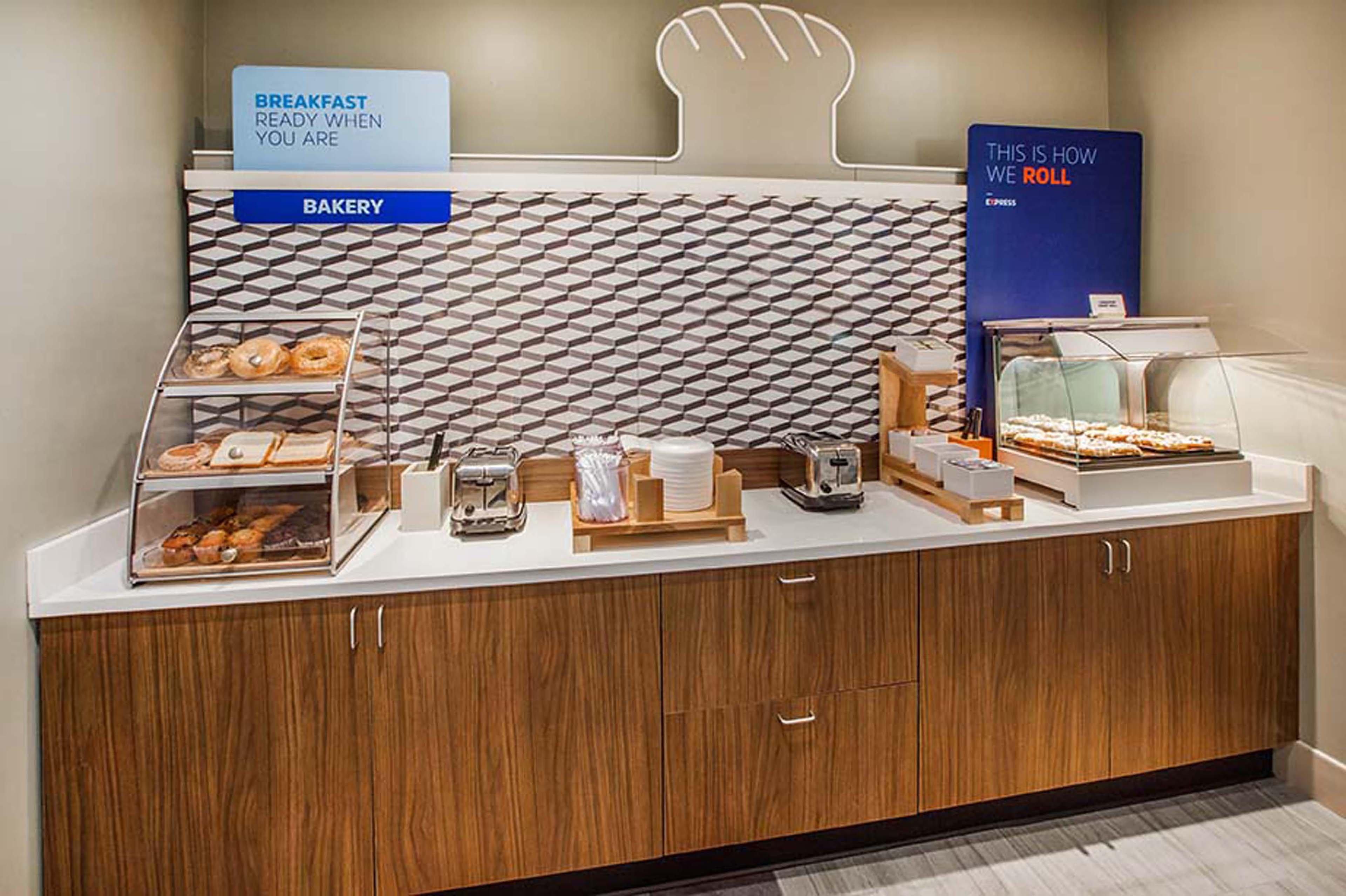 Holiday Inn Express Hotel & Suites Bay City By Ihg Luaran gambar