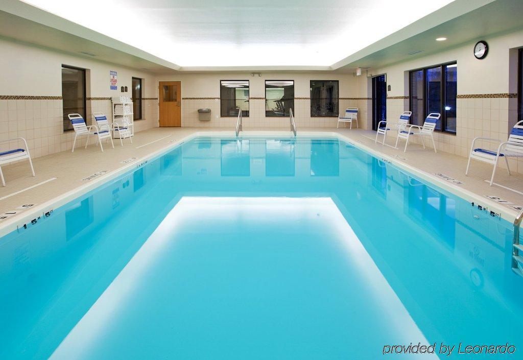 Holiday Inn Express Hotel & Suites Bay City By Ihg Luaran gambar